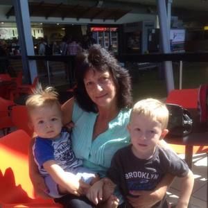 Meet your Posher, Robyn